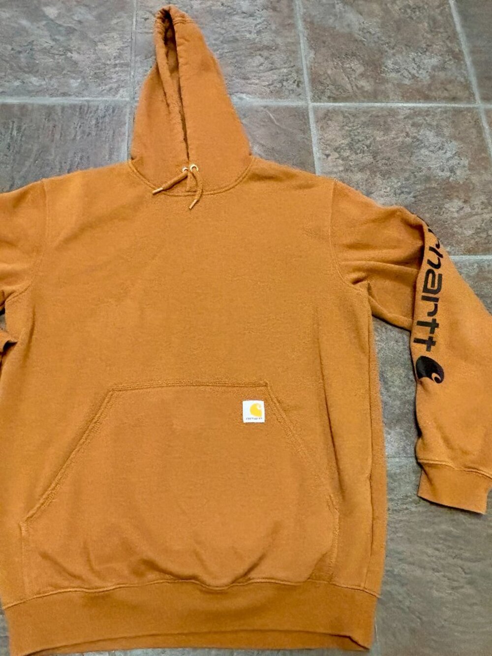 ~~Carhartt Hoodie Sweatshirt Men's Medium Brown PULLOVER Fleece Pockets..VGUC!!